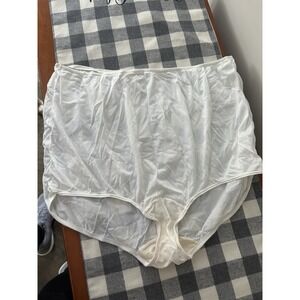 Vintage SearVERY IMPRESSIVE PANTIES Sears 10 Hips 45-48 Sheer Nylon Granny Shiny